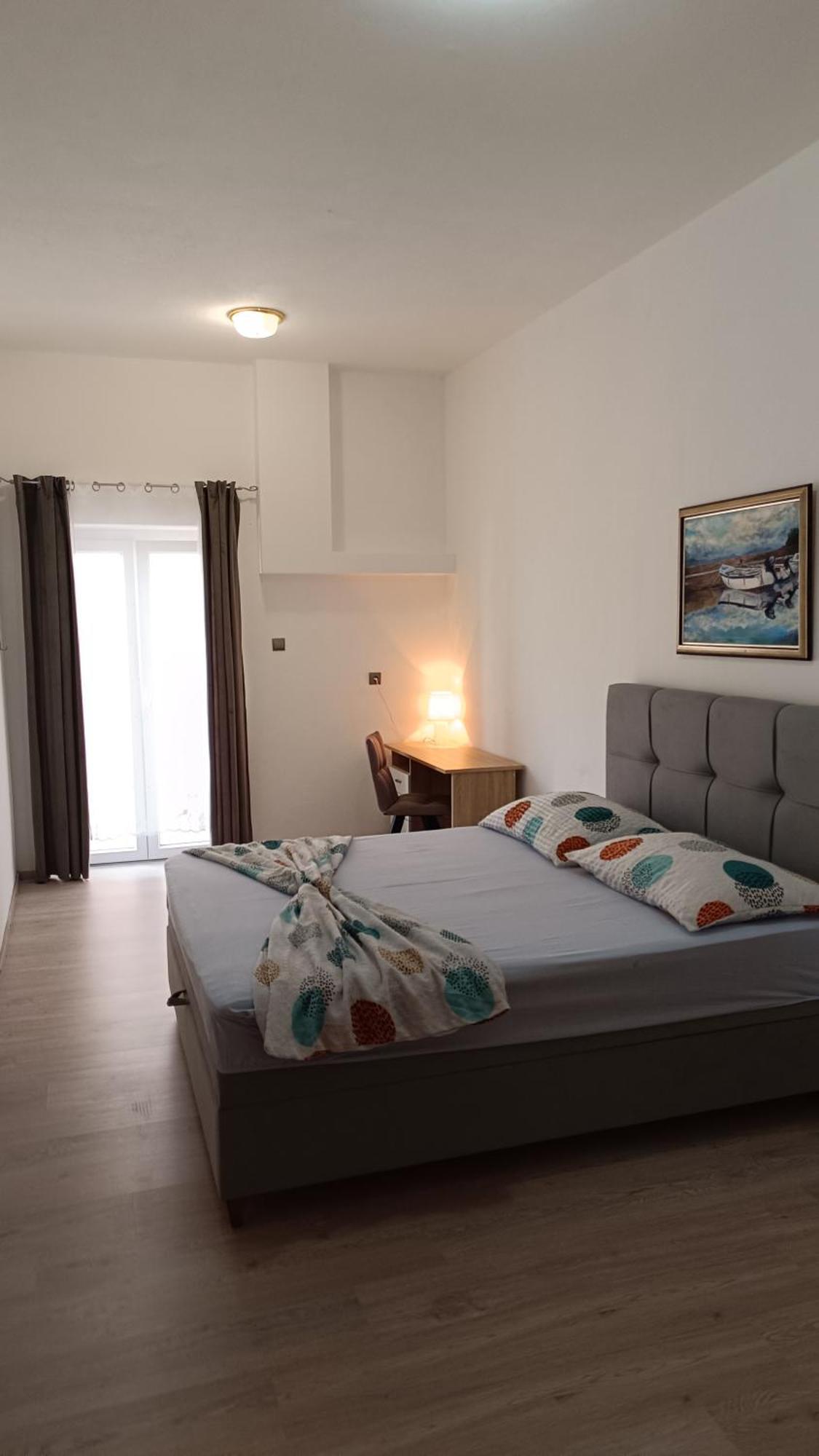Apartament M& I *